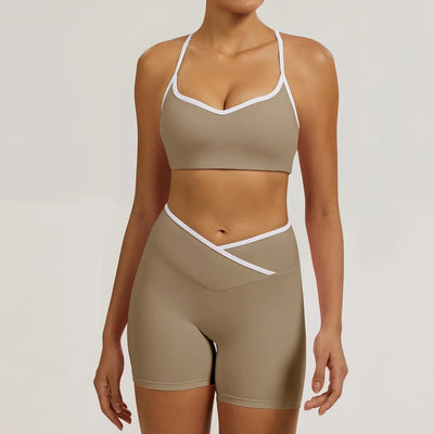 Ensemble Fitness Femme – Soutien-Gorge Short Gainant Marron Vue de Face