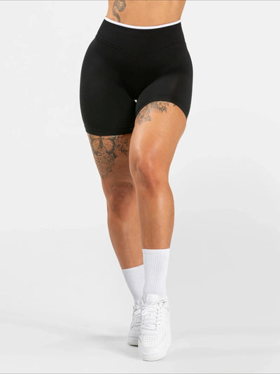 Short Sport Femme Ventre Plat Push Up noir, vue de face