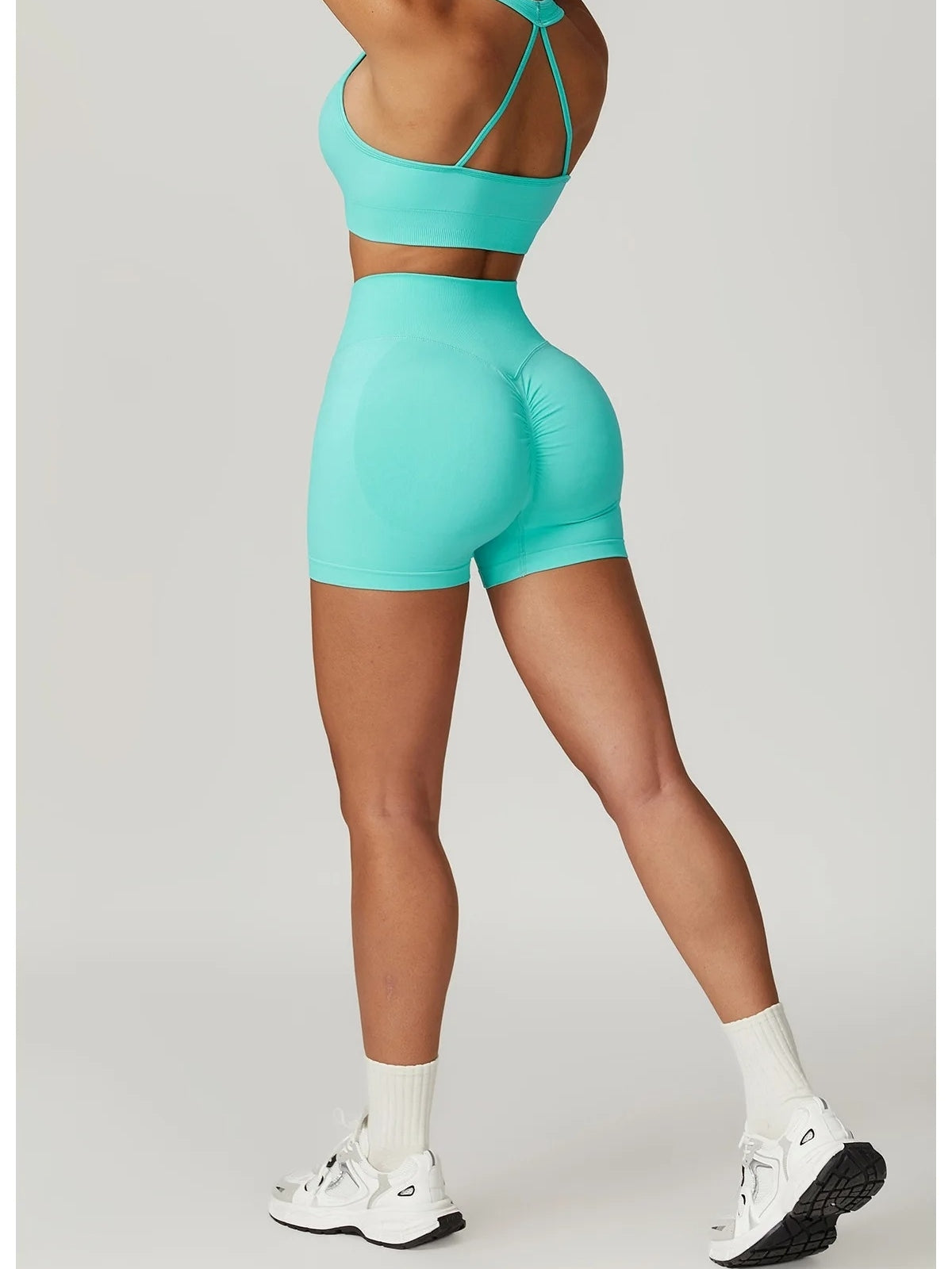 Shorts deportivos extra push up ajustados
